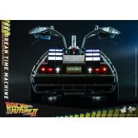 Hot Toys - MMS636 - Back to the Future II - 1/6th scale DeLorean Time Machine Collectible Vehicle