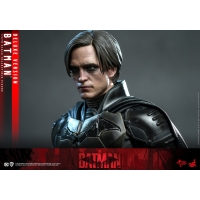 [Pre-Order] Hot Toys - MMS638 - The Batman - 1/6th scale Batman Collectible Figure