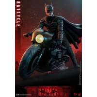 [Pre-Order]Hot Toys - MMS641 - The Batman - 1/6th scale Batman and Bat-Signal Collectible Set