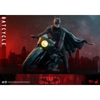 [Pre-Order]Hot Toys - MMS641 - The Batman - 1/6th scale Batman and Bat-Signal Collectible Set