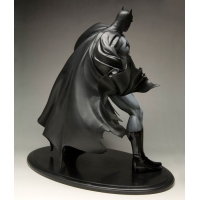 Kotobukiya - ARTFX Statue - DC Comic Batman Black Costume