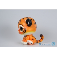 XHANDS - Chibi Pet Series Tiger Statue by Xue Wa Wa 