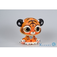 XHANDS - Chibi Pet Series Tiger Statue by Xue Wa Wa 