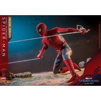 Hot Toys - MMS662 - Spider-Man: No Way Home - 1/6th scale Friendly Neighborhood Spider-Man Collectible Figure (Deluxe Version)