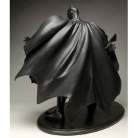 Kotobukiya - ARTFX Statue - DC Comic Batman Black Costume