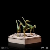 [Pre-Order] Iron Studios - Velociraptor Blue - Jurassic World - Icons