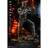 [Pre-Order] Hot Toys - TMS085 - Zack Snyder's Justice League - 1/6th scale Batman (Tactical Batsuit Version) Collectible Figure