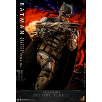 [Pre-Order] Hot Toys - TMS085 - Zack Snyder's Justice League - 1/6th scale Batman (Tactical Batsuit Version) Collectible Figure