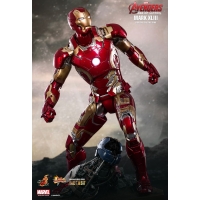 Hot Toys - Avengers: Age Of Ultron -  MARK XLIII