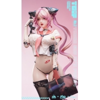 [Pre-Order] Queen Studios -  TGIF NO.2 1/3 Statue