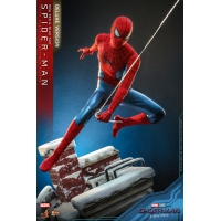 [Pre-Order] Hot Toys - MMS680 - Spider-Man: No Way Home - 1/6th scale Spider-Man (New Red and Blue Suit) (Deluxe Version) 