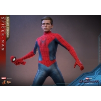 [Pre-Order] Hot Toys - MMS680 - Spider-Man: No Way Home - 1/6th scale Spider-Man (New Red and Blue Suit) (Deluxe Version) 