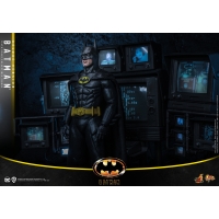 [Pre-Order] Hot Toys - MMS692 - Batman (1989) - 1/6th scale Batman Collectible Figure