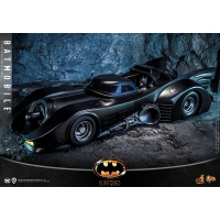 [Pre-Order] Hot Toys - MMS693 - Batman (1989) - 1/6th scale Batman Collectible Figure [Deluxe Version]