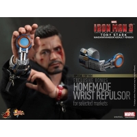 Hot Toys - Iron Man 3 - Tony Stark (The Mechanic)