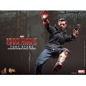 Hot Toys - Iron Man 3 - Tony Stark (The Mechanic)