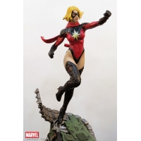 XM Studios - Premium Collectibles -Ms Marvel