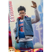 [Pre-Order] Hot Toys – MMS711 - Spider-Man: Across the Spider-Verse - 1/6th scale Spider Man 2099 Collectible Figure