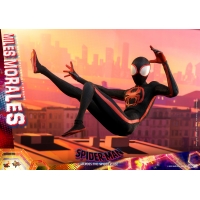 [Pre-Order] Hot Toys – MMS711 - Spider-Man: Across the Spider-Verse - 1/6th scale Spider Man 2099 Collectible Figure