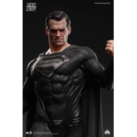 [Pre-Order] Queen Studios - SUPERMAN (HENRY CAVILL) BLACK SUIT 1/3 STATUE Regular Version