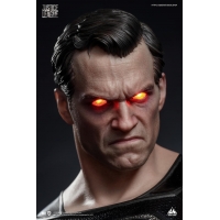 [Pre-Order] Queen Studios - SUPERMAN (HENRY CAVILL) BLACK SUIT 1/3 STATUE Regular Version