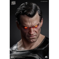 [Pre-Order] Queen Studios - SUPERMAN (HENRY CAVILL) BLACK SUIT 1/3 STATUE Regular Version