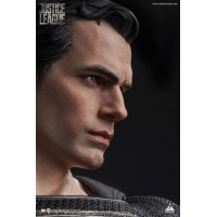 [Pre-Order] Queen Studios - SUPERMAN (HENRY CAVILL) BLACK SUIT 1/3 STATUE Regular Version