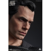 [Pre-Order] Queen Studios - SUPERMAN (HENRY CAVILL) BLACK SUIT 1/3 STATUE Regular Version