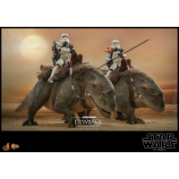 [Pre-Order] Hot Toys - MMS719 - Star Wars Episode IV : A New Hope™ - 1/6th scale Dewback™ Collectible