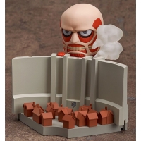 Nendoroid - Colossal Titan & Attack on Titan Playset