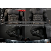 [Pre-Order] Hot Toys - MMS731 - Batman v Superman: Dawn of Justice - 1/6th scale Batman (2.0) Collectible Figure