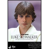 Hot Toys -  Star Wars: Episode IV A New Hope - Luke Skywalker