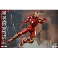 Hot Toys - Iron Man 3 - Pepper Potts & Mark IX