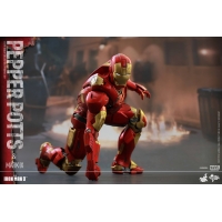 Hot Toys - Iron Man 3 - Pepper Potts & Mark IX